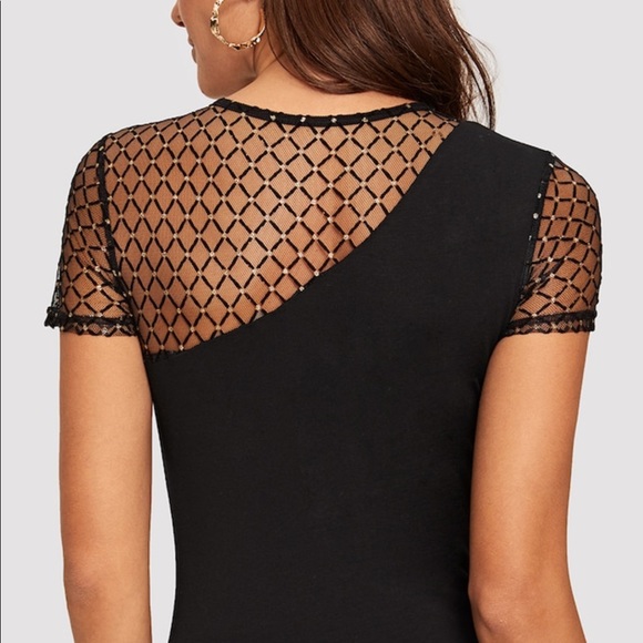 🇺🇸HOST pick 🇺🇸 4th of JULY Geo mesh shoulder t - Picture 2 of 5